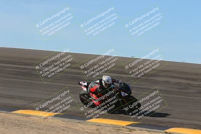 media/Dec-15-2023-Apex Assassins (Fri) [[91f19fb1c7]]/Trackday 2/Session 2 (Bowl)/